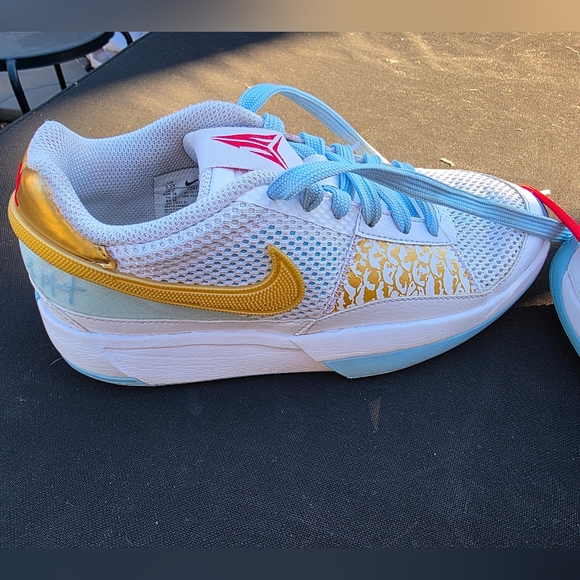 Nike Kids White Sneakers with Red and Blue Accents - Picture 11 of 14